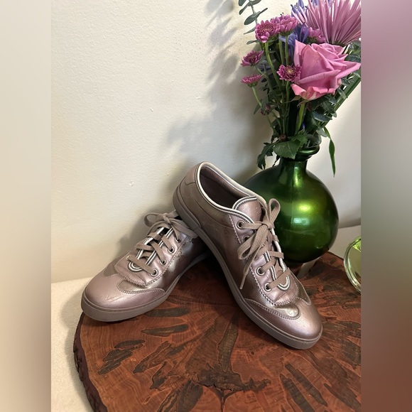 AUTH Gucci Women’s Leather sneakers Size EU 37 EUC - Picture 7 of 7